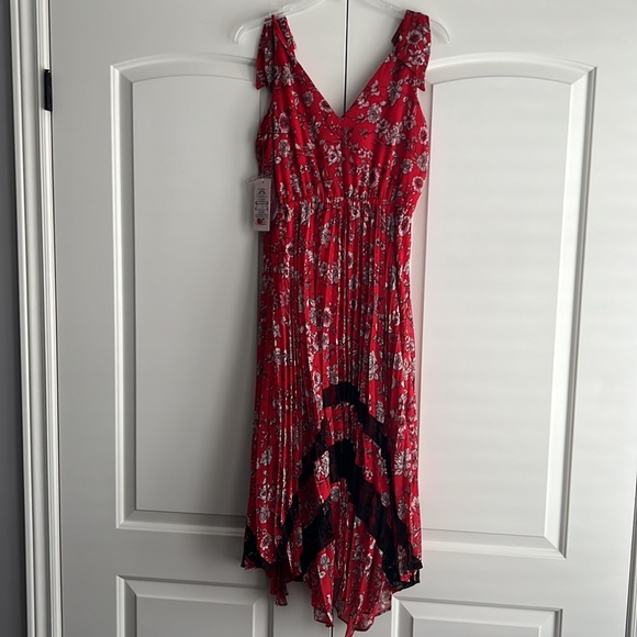 Nanette Lepore floral Ruby Red midi Dress - Picture 10 of 10